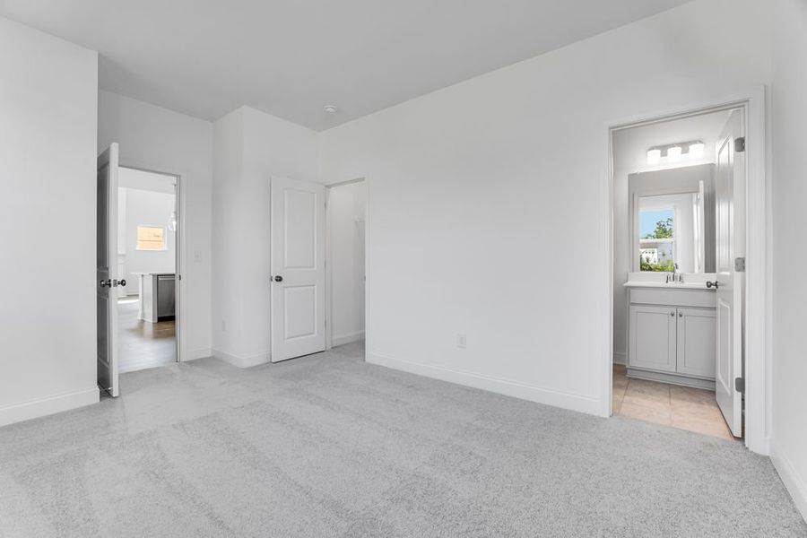 Spacious, unfurnished interior of a new home in Kennison Creek, Cumming (Image 17). Spacious, unfurnished interior of a new home in Kennison Creek, Cumming (Image 17).
