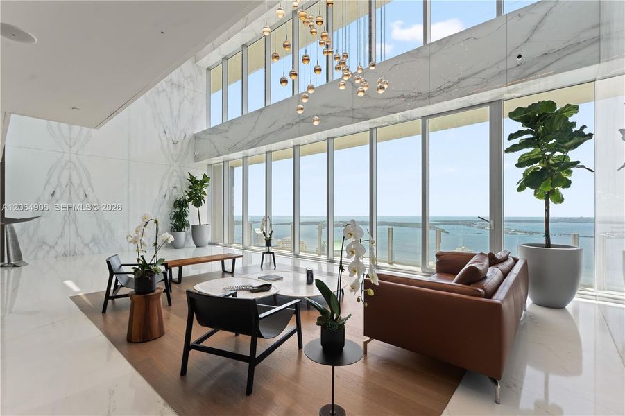Community amenities in , Miami (Image 35).
