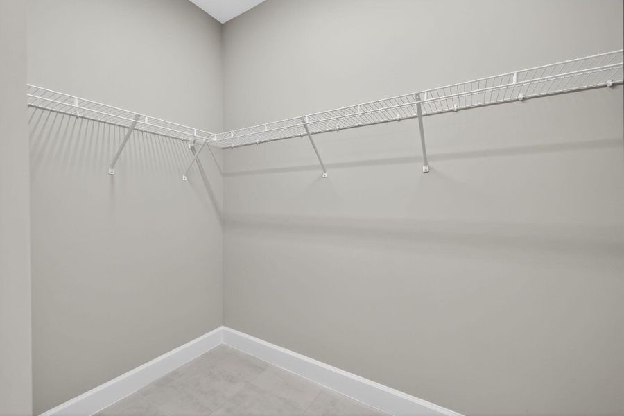 Spacious, unfurnished interior of a new home in , Port St. Lucie (Image 24).