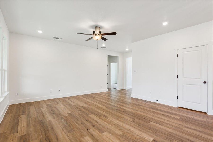 Spacious, unfurnished interior of a new home in , Temple (Image 23). Spacious, unfurnished interior of a new home in , Temple (Image 23).