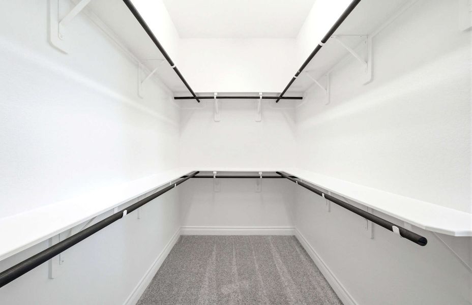 Spacious, unfurnished interior of a new home in The Highlands 55′, Porter (Image 38).
