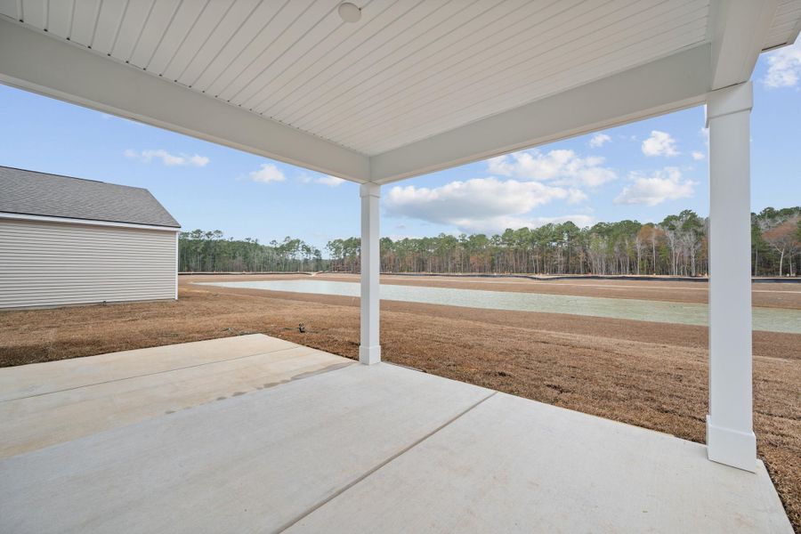 Exterior details and patio area of a home in , Summerville (Image 3).