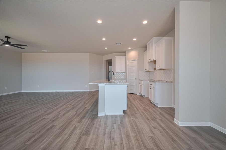 Furnished interior view inside a new home in La Segarra, Brookshire (Image 35). Furnished interior view inside a new home in La Segarra, Brookshire (Image 35).