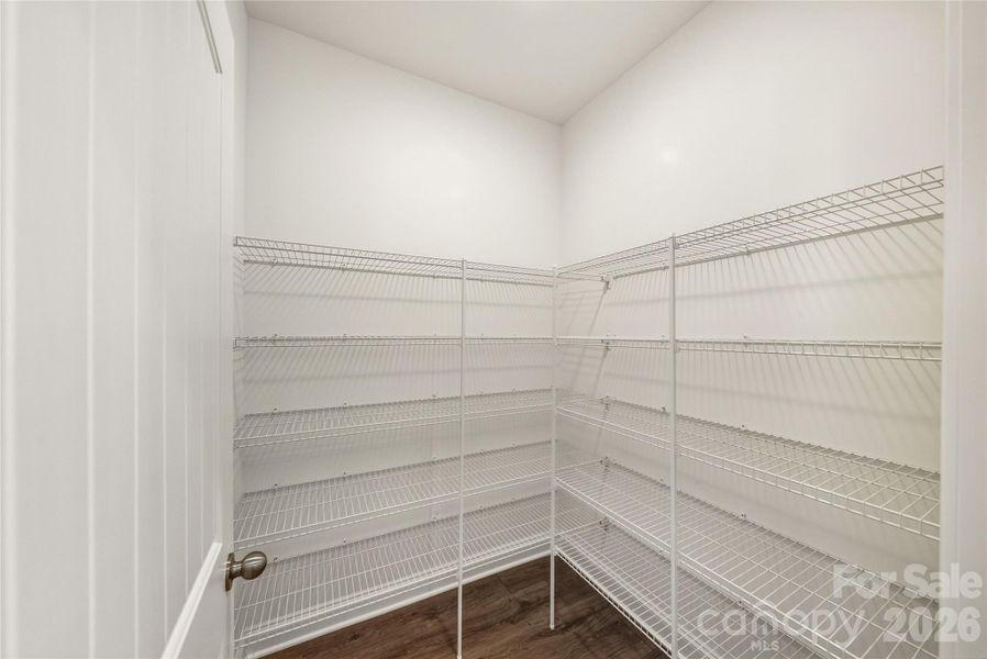 Spacious, unfurnished interior of a new home in , Stanfield (Image 24).