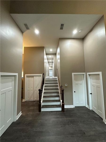 Spacious, unfurnished interior of a new home in , Atlanta (Image 28).