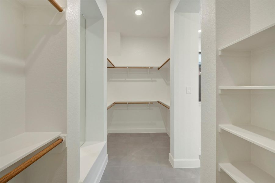 Image 38 of a home in Kresston.