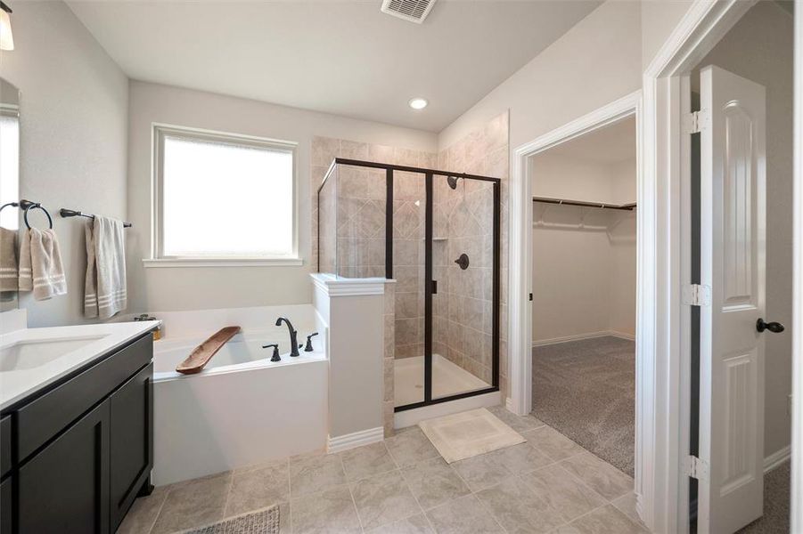 Furnished interior view inside a new home in Aero Vista, Caddo Mills (Image 12). Furnished interior view inside a new home in Aero Vista, Caddo Mills (Image 12).