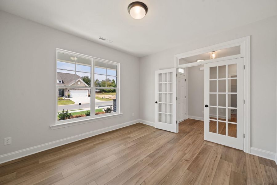 Spacious, unfurnished interior of a new home in Hopewell Garden, Winston-Salem (Image 11).