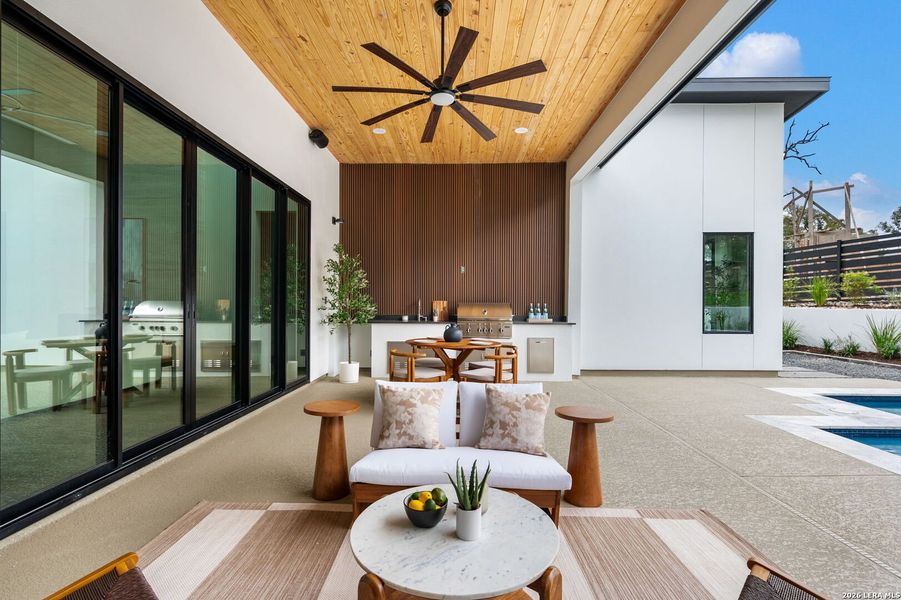 Exterior details and patio area of a home in , San Antonio (Image 31).