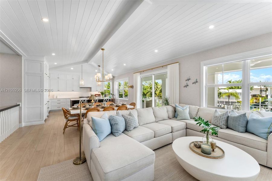 Furnished interior view inside a new home in , Tavernier (Image 7).