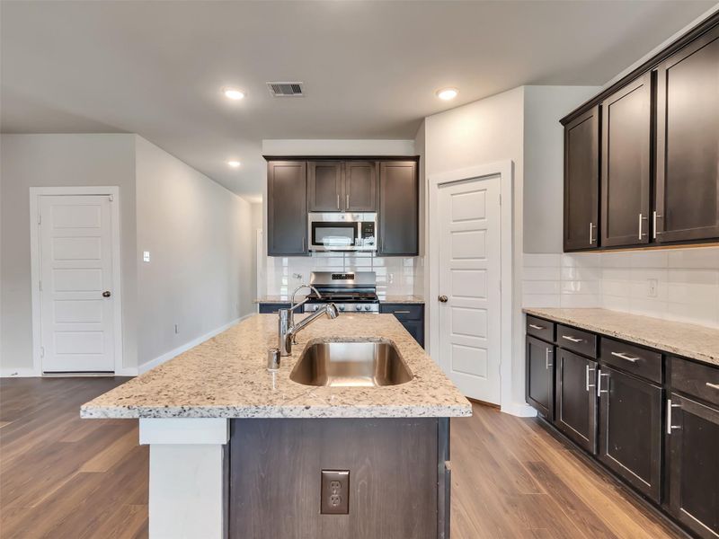 Furnished interior view inside a new home in , La Marque (Image 6).