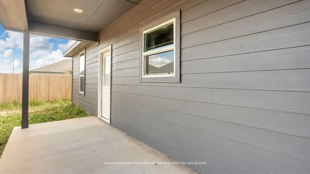 Representative exterior details of a home built from the Ashli by D.R. Horton in Homestead at Parks Bell Ranch, Odessa (Image 3).