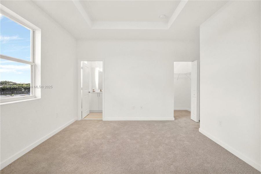 Spacious, unfurnished interior of a new home in Cedar Pointe: Cypress Collection, Homestead (Image 13).