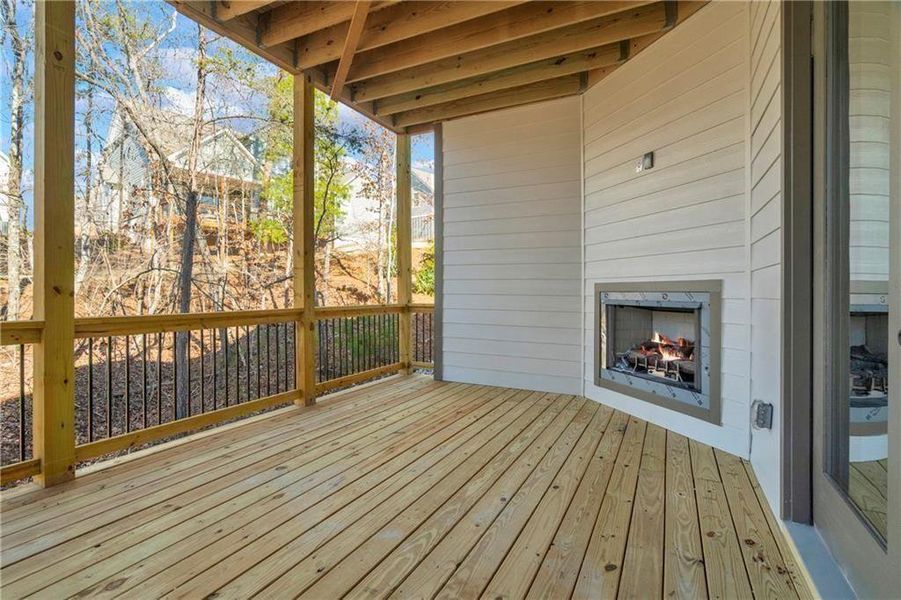 Exterior details and patio area of a home in , Gainesville (Image 32).