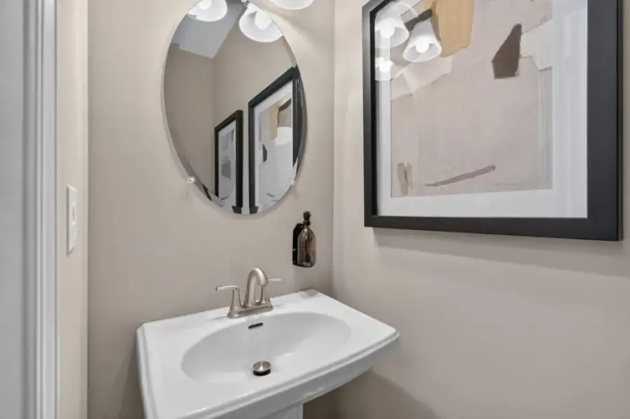 Close-up of interior finishes inside a home in , Cartersville (Image 19).