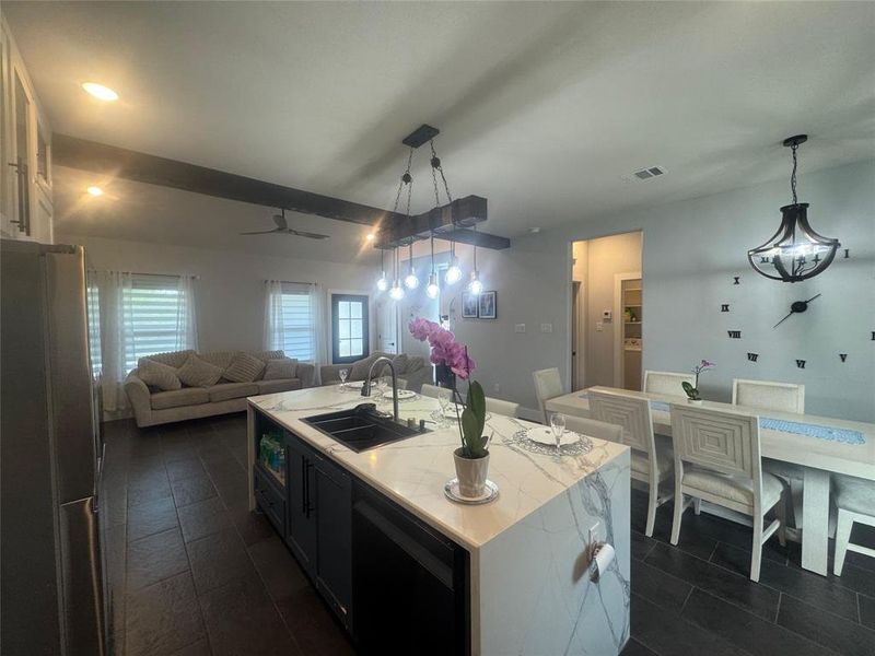 Furnished interior view inside a new home in , Alvarado (Image 8).