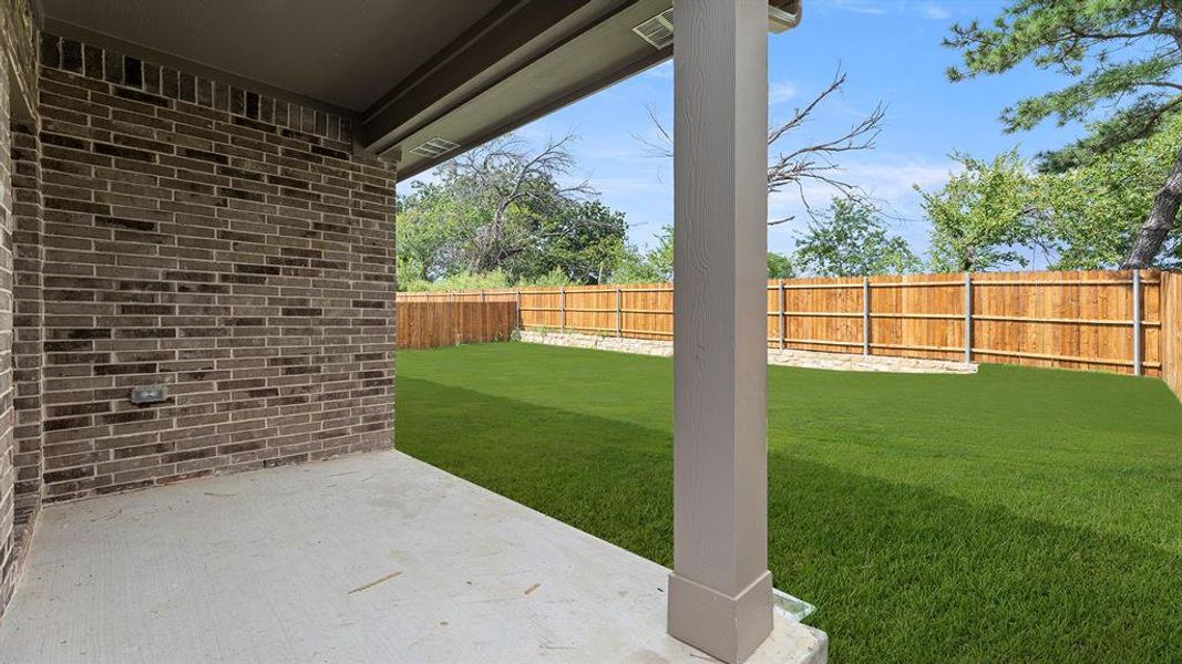 1520 Edgeway - Patio