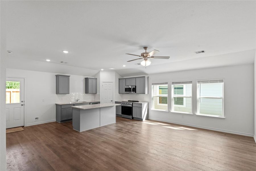 Spacious, unfurnished interior of a new home in , Dayton (Image 17). Spacious, unfurnished interior of a new home in , Dayton (Image 17).