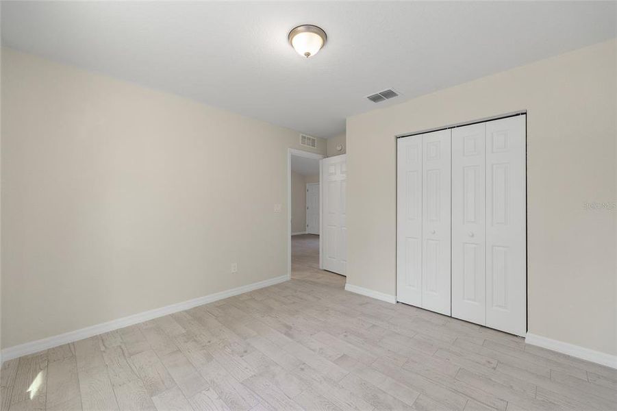 Spacious, unfurnished interior of a new home in , Ocala (Image 36).