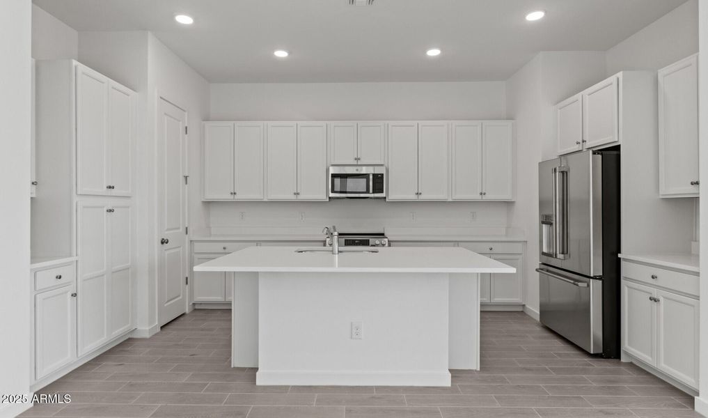 Edgewood Lot #34 Kitchen (Large)