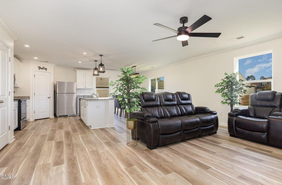 008_img_0017-edit_200