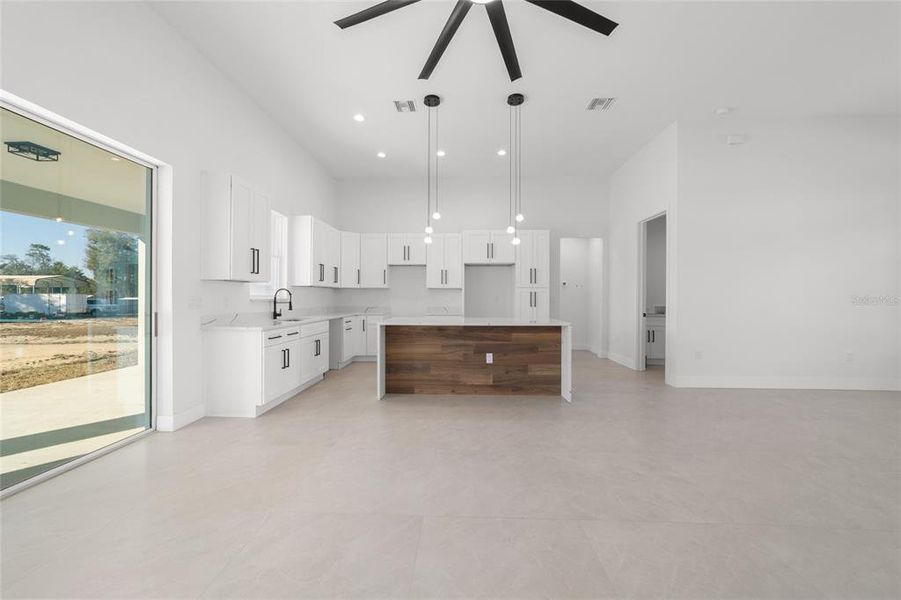 Image 53 of a home in .