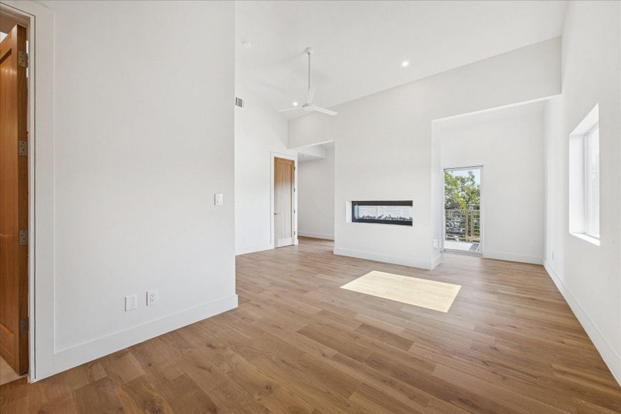 Spacious, unfurnished interior of a new home in , Houston (Image 30). Spacious, unfurnished interior of a new home in , Houston (Image 30).