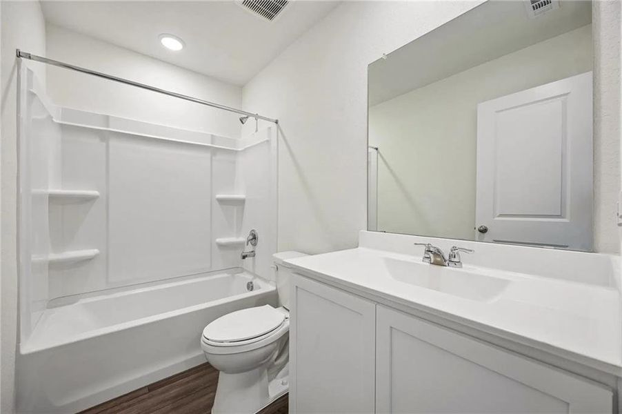 Furnished interior view inside a new home in Mt. Tabor Ridge, Dallas (Image 6).