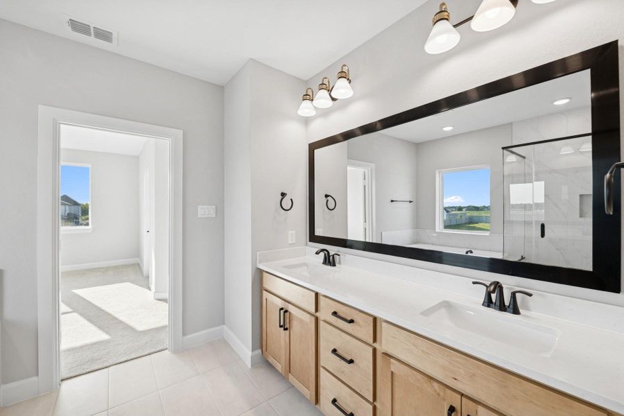 Furnished interior view inside a new home in Pomona 40' Homesites, Manvel (Image 12). Furnished interior view inside a new home in Pomona 40' Homesites, Manvel (Image 12).