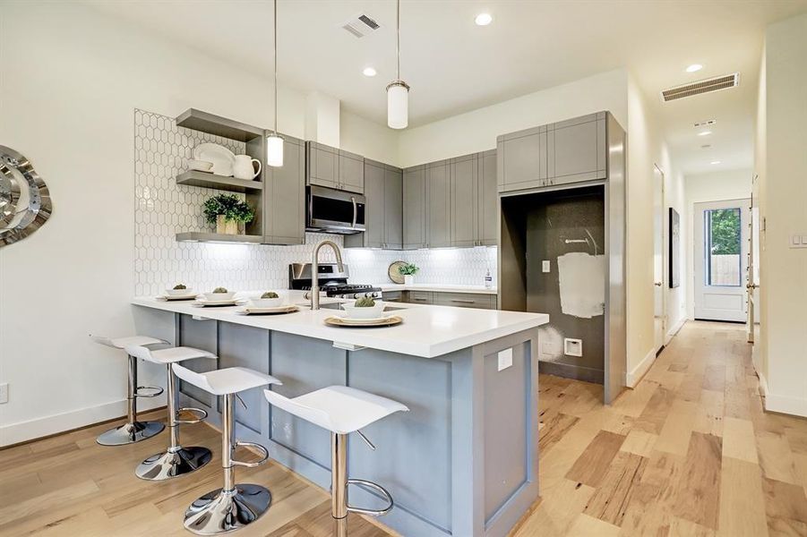 Image 4 of a home in .