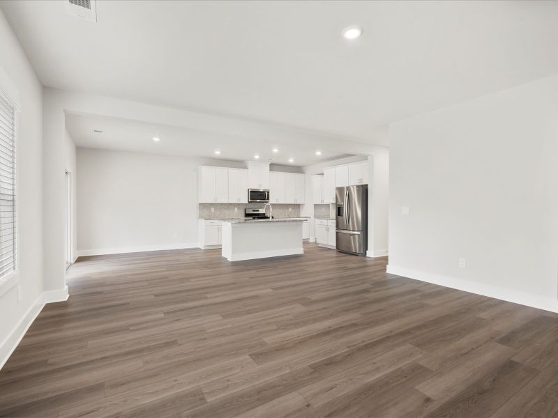 Spacious, unfurnished interior of a new home in Cedar Shoals - Signature Collection, Piedmont (Image 9).