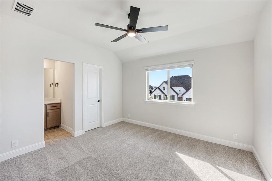 Spacious, unfurnished interior of a new home in Devonshire Classic 60-65, Forney (Image 34). Spacious, unfurnished interior of a new home in Devonshire Classic 60-65, Forney (Image 34).