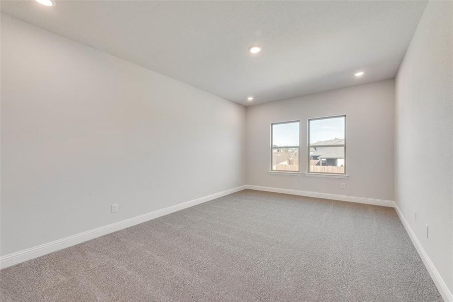 Spacious, unfurnished interior of a new home in Villages of Hurricane Creek, Anna (Image 22). Spacious, unfurnished interior of a new home in Villages of Hurricane Creek, Anna (Image 22).