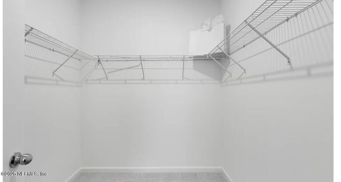 Spacious, unfurnished interior of a new home in Shearwater, St. Augustine (Image 18).