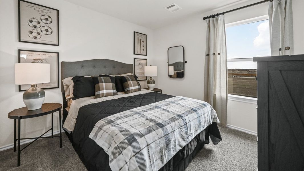 Furnished interior view inside a new home in Blaire Lake, Tyler (Image 20).