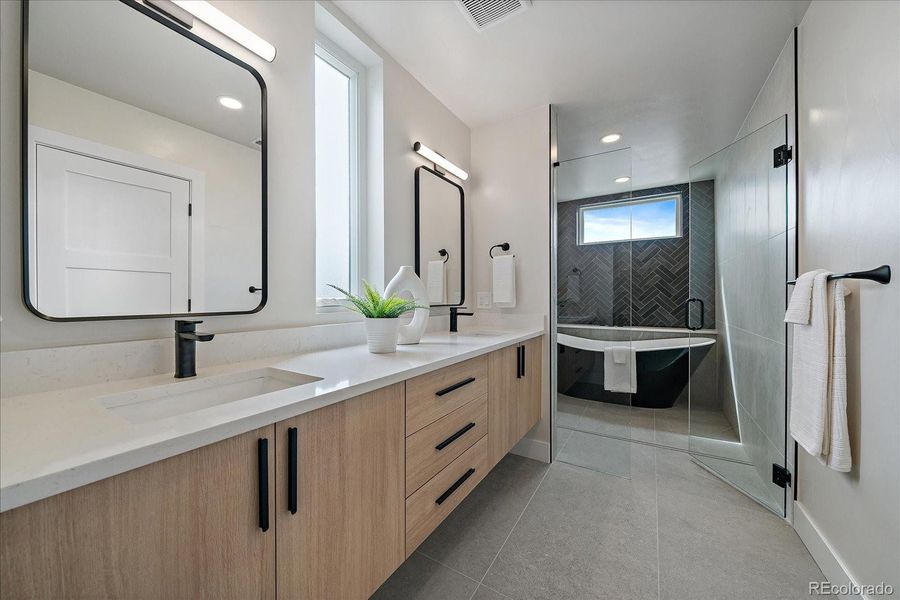 Furnished interior view inside a new home in , Denver (Image 6).