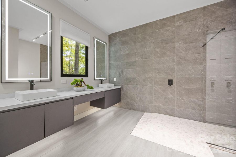 Furnished interior view inside a new home in , Charlotte (Image 16).