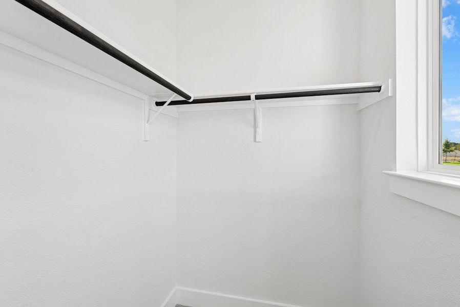 Spacious, unfurnished interior of a new home in Blackhawk, Pflugerville (Image 18).