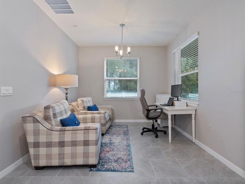 Furnished interior view inside a new home in Kindred, Kissimmee (Image 9). Furnished interior view inside a new home in Kindred, Kissimmee (Image 9).