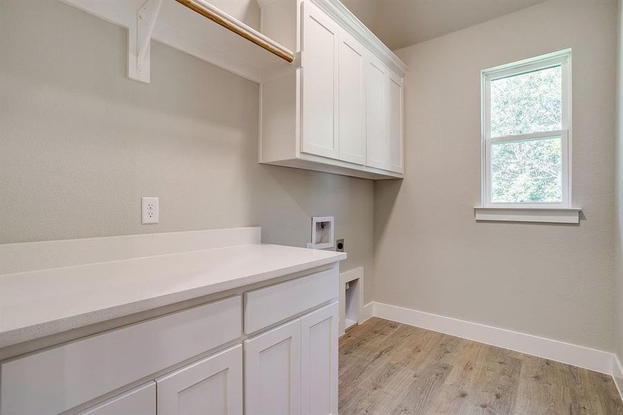 Furnished interior view inside a new home in Escondido Ranches, Poolville (Image 7). Furnished interior view inside a new home in Escondido Ranches, Poolville (Image 7).
