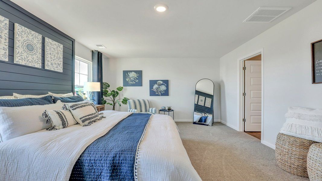 Representative furnished interior of a home built from the Robie by D.R. Horton in Holly Oaks, Statesboro (Image 18).