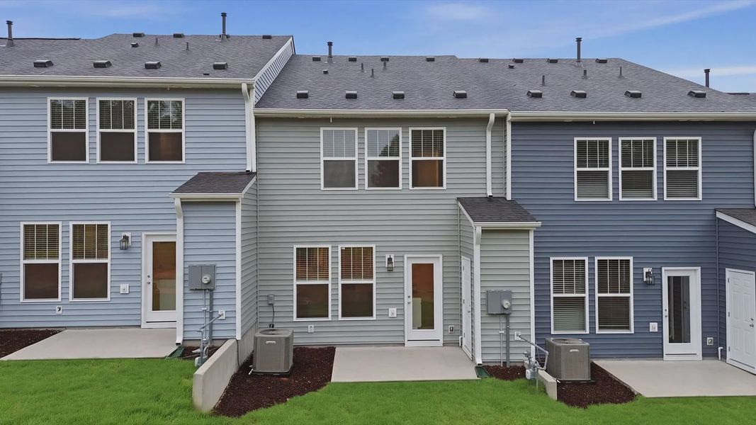Notable curb appeal and elegant interiors in this reputable community by DRB Homes in Lyman, SC Notable curb appeal and elegant interiors in this reputable community by DRB Homes in Lyman, SC