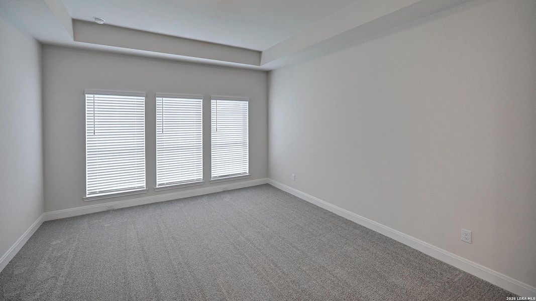Spacious, unfurnished interior of a new home in Kallison Ranch, San Antonio (Image 19).