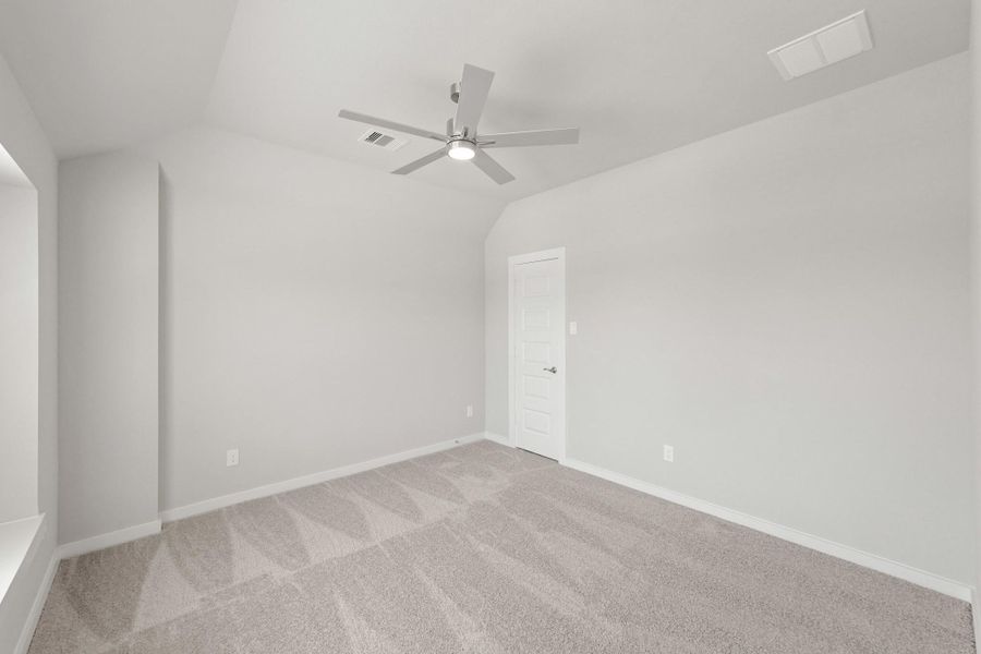 Spacious, unfurnished interior of a new home in Briarwood Crossing, Rosenberg (Image 31). Spacious, unfurnished interior of a new home in Briarwood Crossing, Rosenberg (Image 31).