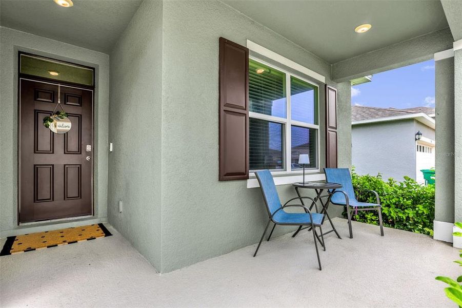Exterior details and patio area of a home in Timberwalk, Mount Dora (Image 28).