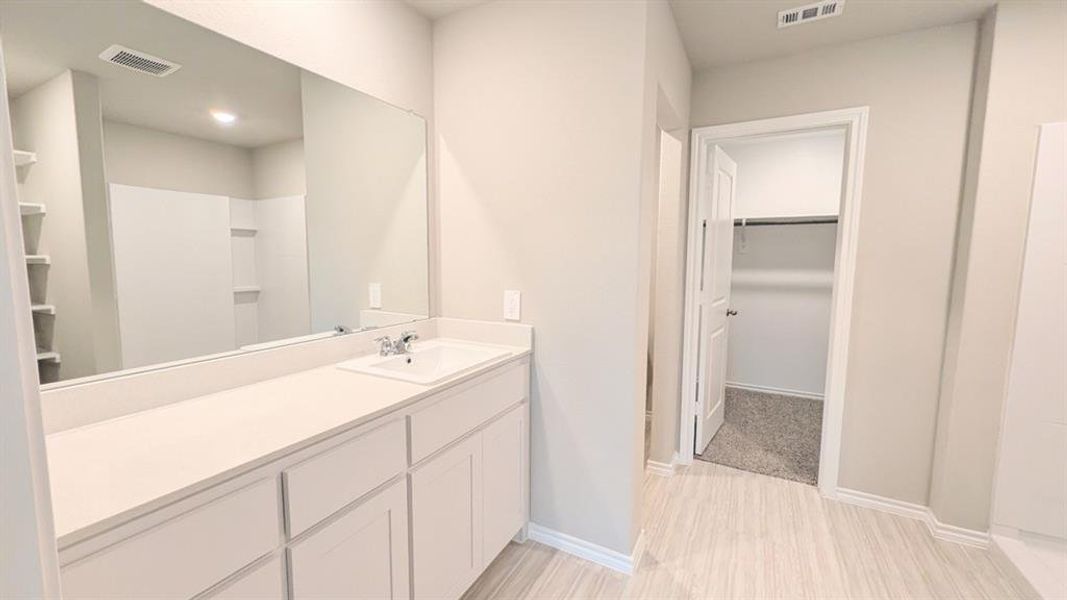 Furnished interior view inside a new home in Sunnycreek, Fort Worth (Image 6).