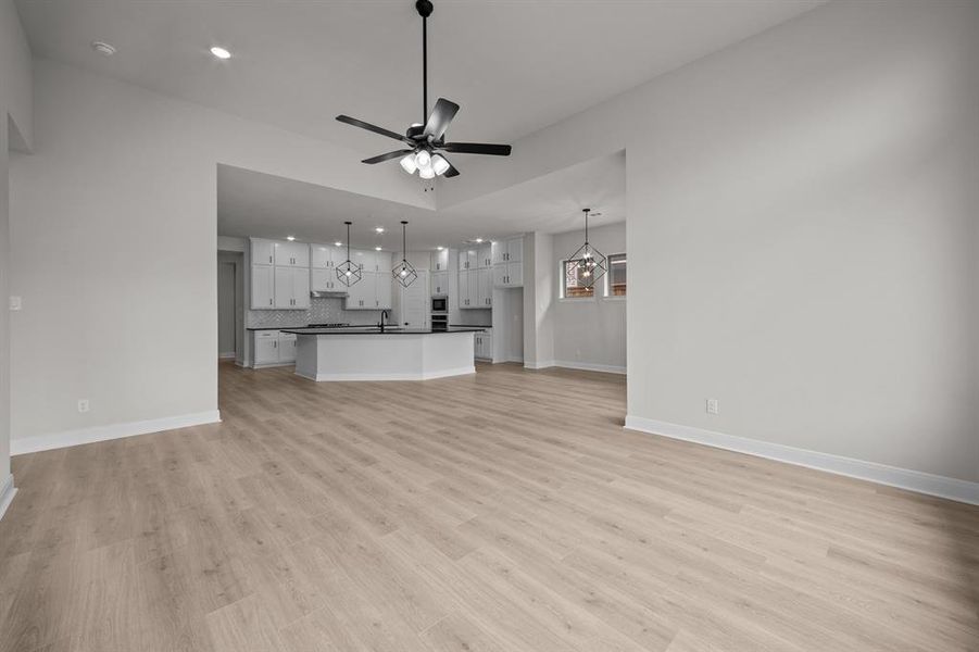 Spacious, unfurnished interior of a new home in Walsh Classic, Aledo (Image 17). Spacious, unfurnished interior of a new home in Walsh Classic, Aledo (Image 17).