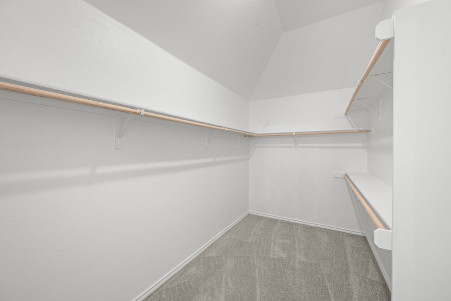 Spacious, unfurnished interior of a new home in Hunters Ridge, Crowley (Image 22).