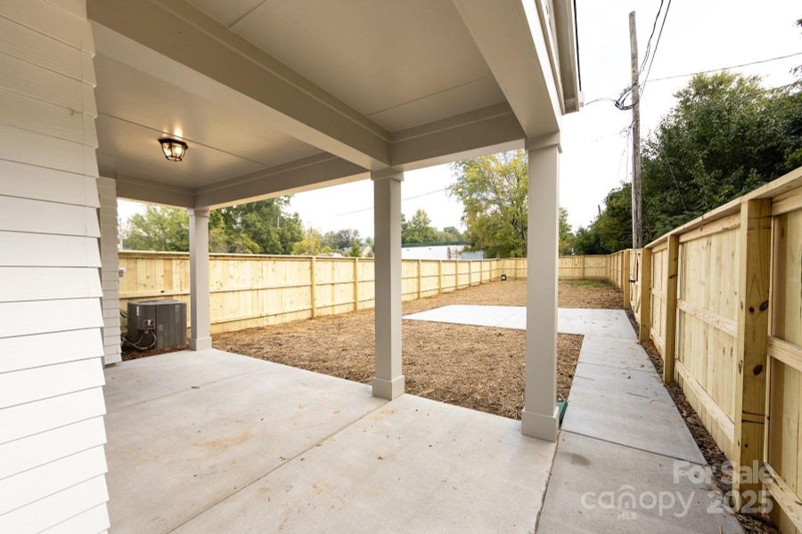 Exterior details and patio area of a home in , Charlotte (Image 25).
