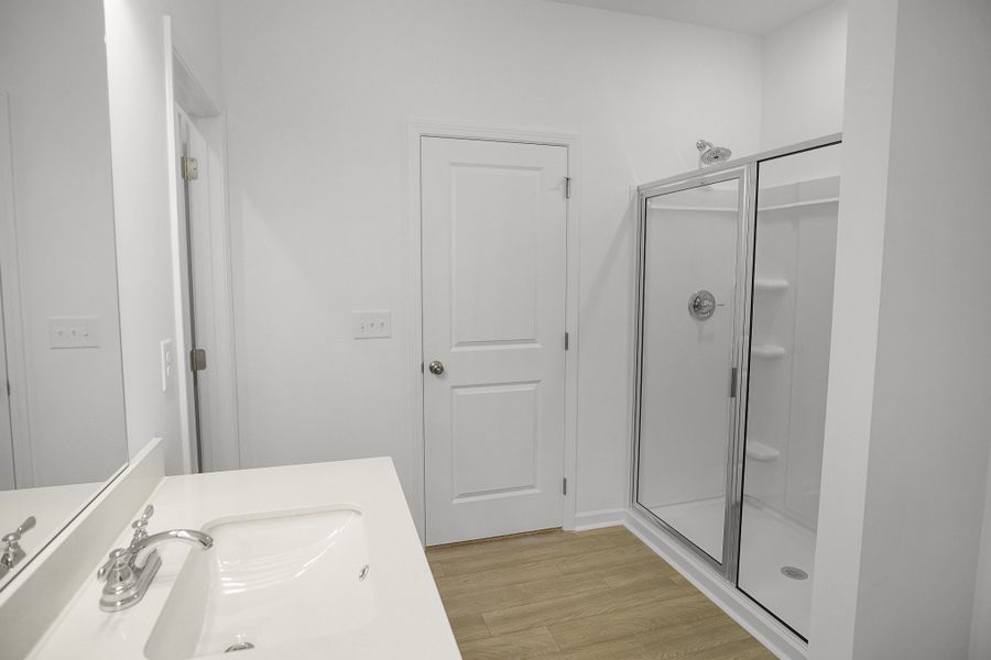 Furnished interior view inside a new home in Ironhorse, Dickson (Image 8).